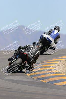 media/Apr-09-2023-SoCal Trackdays (Sun) [[333f347954]]/Turn 12 Backside (1pm)/